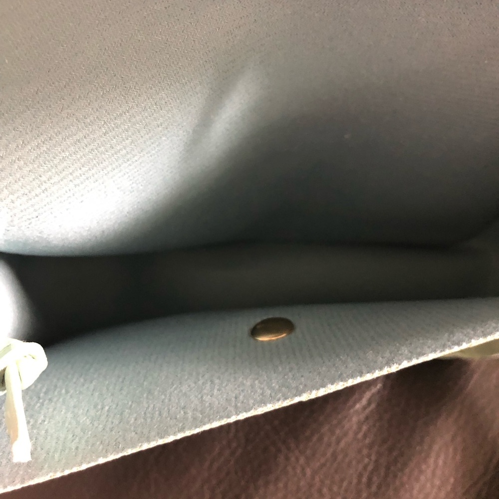 Floral Crossbody Bag - Picture 6 of 7